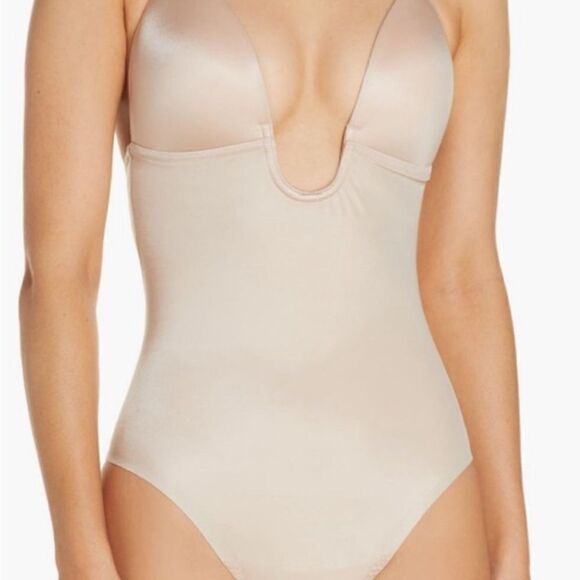NWT Spanx Suit Your Fancy Plunge Low-Back Thong Bodysuit XS - Picture 4 of 9